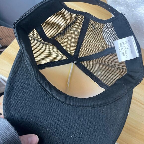 Bay Harbor Trucker Hat Unisex One Size Black White Snapback Cap Outdoor Casual - Picture 7 of 8